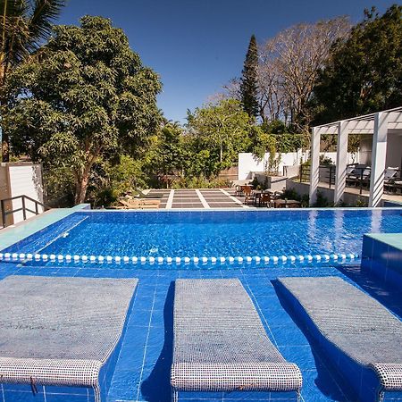 T House Hotel Tagaytay City Ngoại thất bức ảnh